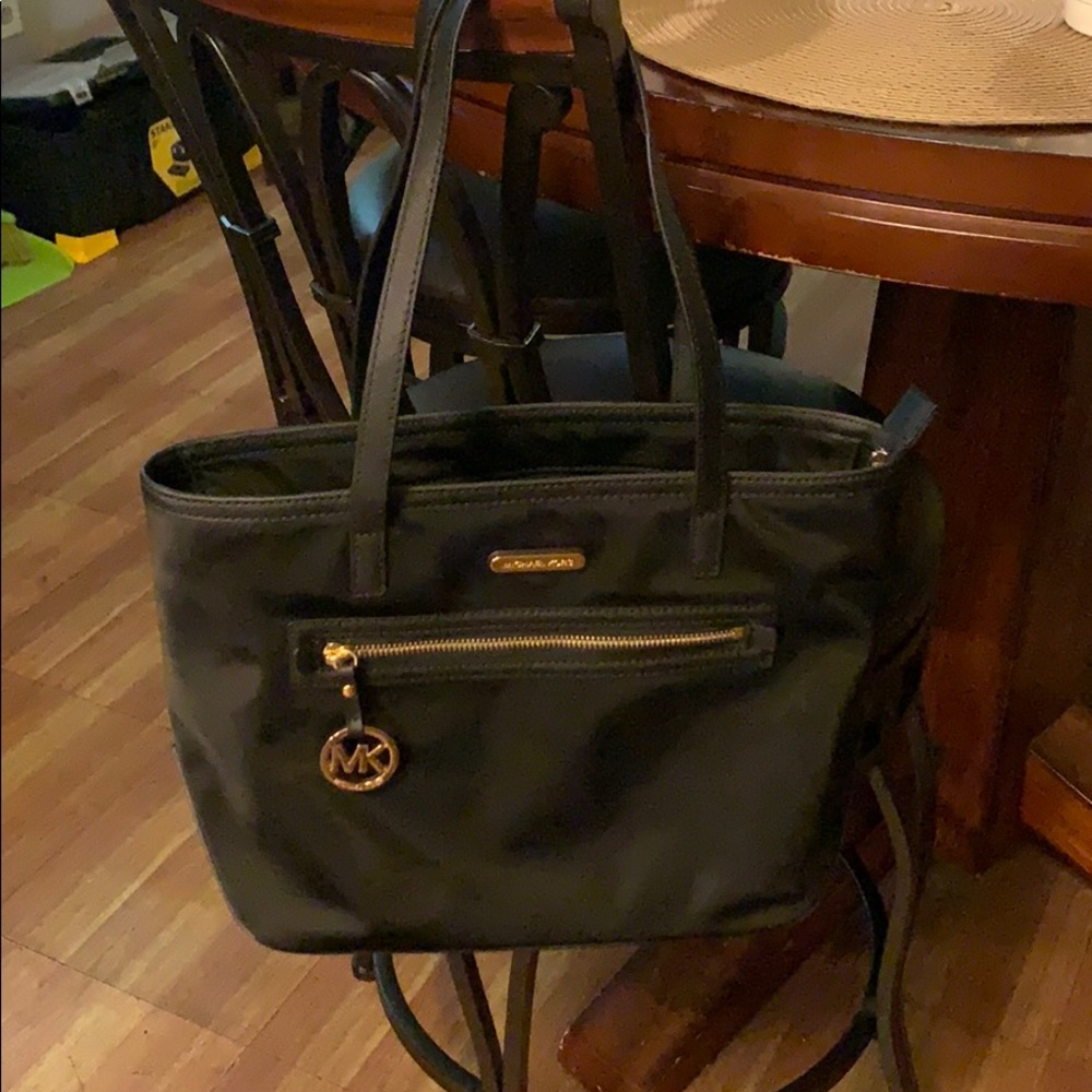 Black Michael Kors bag!